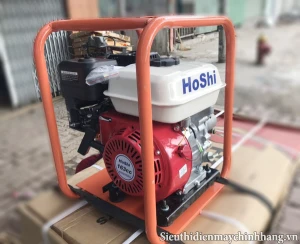 Đầm dùi bơm nước chạy xăng Hoshi (5.5HP)