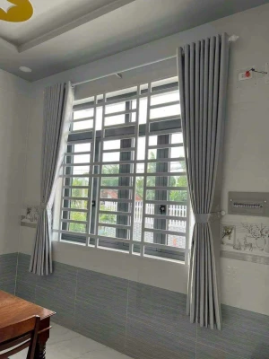 Giá rèm vải cửa sổ