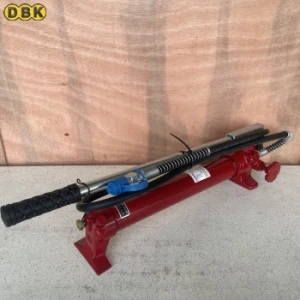 Bơm tay thủy lực 1 lít TONNERS DP-1B