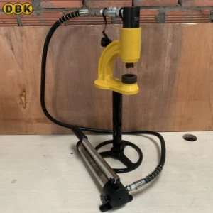 Máy đột lỗ tôn thủy lực 6.5 tấn phi 26 và 35 mm TLP HHDK-8