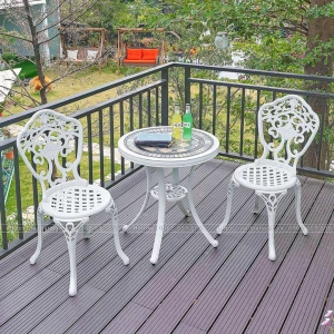 Bộ bàn ghế ban công nhôm đúc mặt đá màu trắng NDMD60-2A50