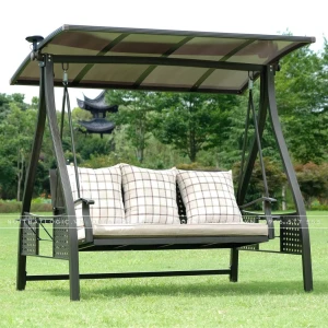 Xích đu nhôm đúc 3 chỗ có mái che kèm đệm và gối tựa lưng XD3C-TN