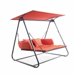 Triangle Swing Chair