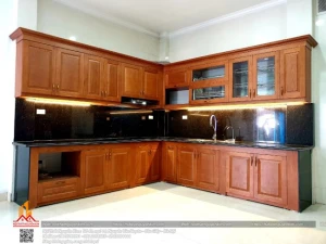 Mẫu tủ bếp gỗ xoan đào chữ L cho căn bếp diện tích rộng