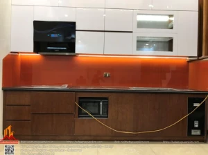 Thi công tủ bếp acrylic chữ I nhà chú Thu, Hoài Đức