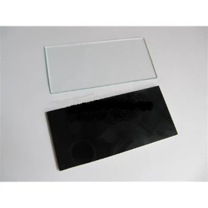 Miếng kính hàn đen trắng