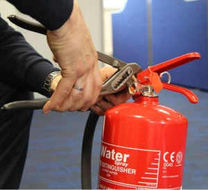 Nạp bình chữa cháy MT5-C02