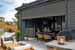 Rèm chống nắng ban công