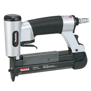 Máy bắn đinh dùng hơi Makita AF301Z