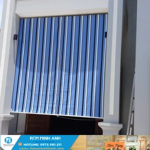 Bạt Che Nắng Mưa Tự Cuốn Mã H022