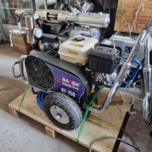 MÁY PHUN BỘT ĐẶC ĐỘNG CƠ XĂNG QY-750