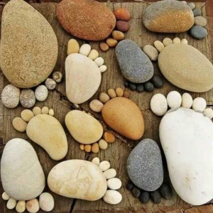 Đá Cuội Lớn Trang Trí Vườn