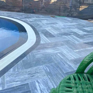 Đá Sọc Dưa Lát Hồ Bơi Sọc Đen