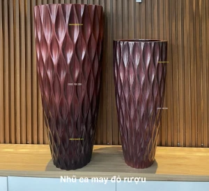 Sơn nhũ ca may đỏ rượu chậu cảnh