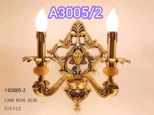Đèn tường đồng nến đôi