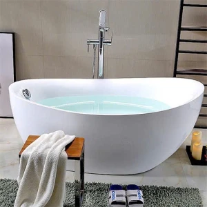 Thanh lý bồn tắm nằm 1,4m giá tốt