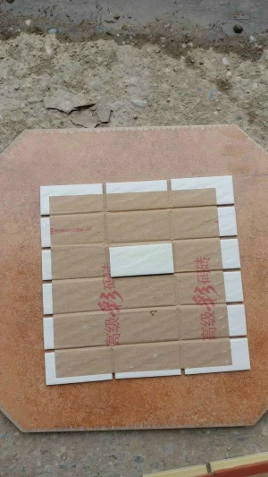 GẠCH THẺ TRANG TRÍ 45X95- TRẮNG