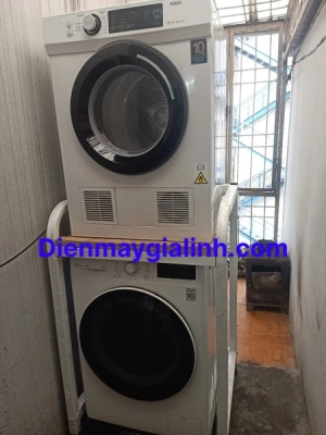 12T5050 Máy sấy thông hơi Aqua 7 Kg AQH-V700FW