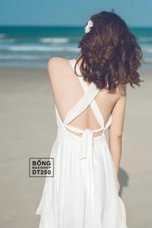 Đầm Maxi Trắng Hở Lưng DT250