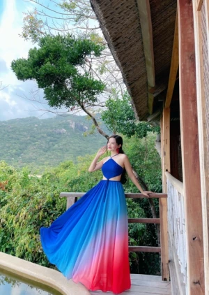 Đầm Maxi Yếm Hở Bụng DM150