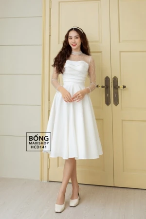 Váy cưới phi nhật cổ lọ tay dài trắng điểm ngọc lửng HCD141