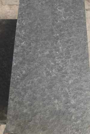 Đá bazan xám khò lửa 30x60cm dày 3cm