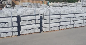 Bó vỉa granite trắng suối lau