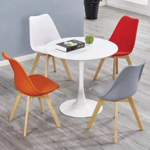 Bàn Ghế Cafe Tulip Mặt Kính Cường Lực 4 Ghế Eames