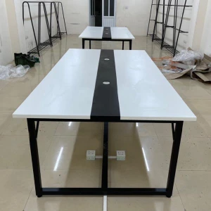 Bàn Họp Chân Sắt Dài 2M4