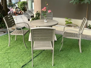 Bàn khung hợp kim nhôm màu trắng - NỘI THẤT ĐỨC TÂM