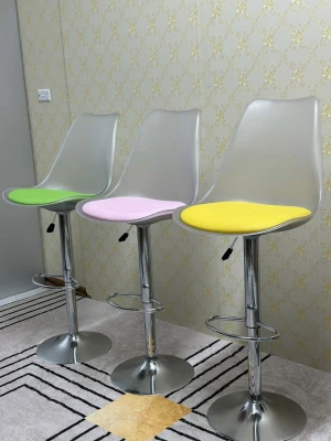 Ghế bar mặt đệm tựa lưng nhựa trong suốt