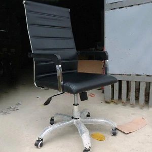 Ghế Làm Việc Xoay Bọc Da