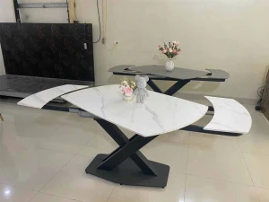 Bàn Ăn Mặt Đá Thông Minh D88