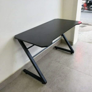 Bàn Chữ Z Gamming 02