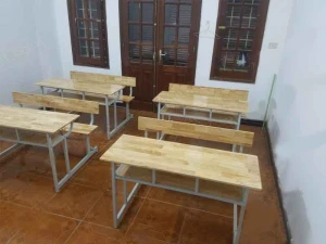 Bàn Học Sinh Liền Ghế Tựa Gỗ Cao Su BHS21