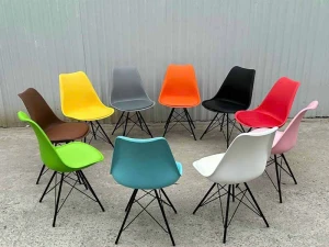 Ghế Eames Bọc Đệm Chân Sắt 10 Màu Chọn