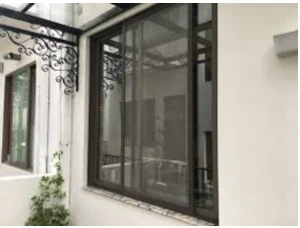 Cửa lưới chống muỗi lùa ngang lắp đặt cho vị trí cửa sổ DL 10 - Giàn Phơi Hòa Phát