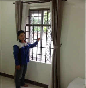 Cửa lưới chống muỗi tự cuốn TC 08 - Giàn Phơi Hòa Phát