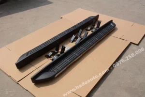 Bậc lên xuống Ford Ranger