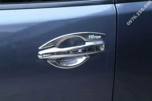 Bộ ốp hõm và tay nắm cửa Mitsubishi Triton