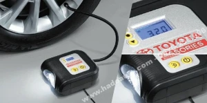 Bơm ô tô mini Toyota đồng hồ điện tử