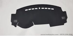 Thảm taplo da vân cacbon Kia Rio