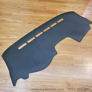 Thảm taplo da vân cacbon Mitsubishi Attrage 2019