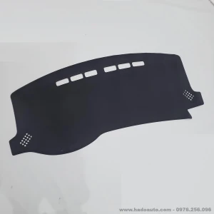 Thảm taplo da vân cacbon Mitsubishi Xpander