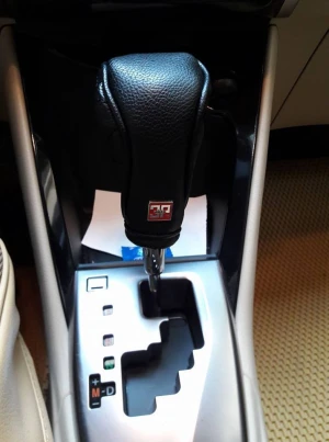 BỌC CẦN SỐ BẰNG DA