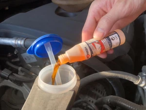 COMBO 6 LỌ NƯỚC RỬA KÍNH Ô TÔ FORCH 32ML