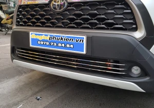 Bộ ốp trang trí mặt ca lăng, calang Toyota Corolla Cross Bên dưới