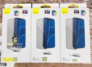 Tấm dán cường lực iPhone 13 Pro Max chống nhìn trộm chính hãng Baseus