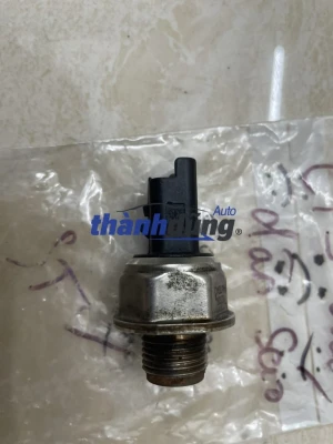 CẢM BIẾN ÁP SUẤT NHỚT SSANGYONG STAVIC, REXTON