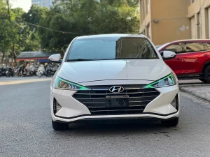 hyundai elantra 1.6 AT sản xuất 2019, cá nhân một chủ từ mới